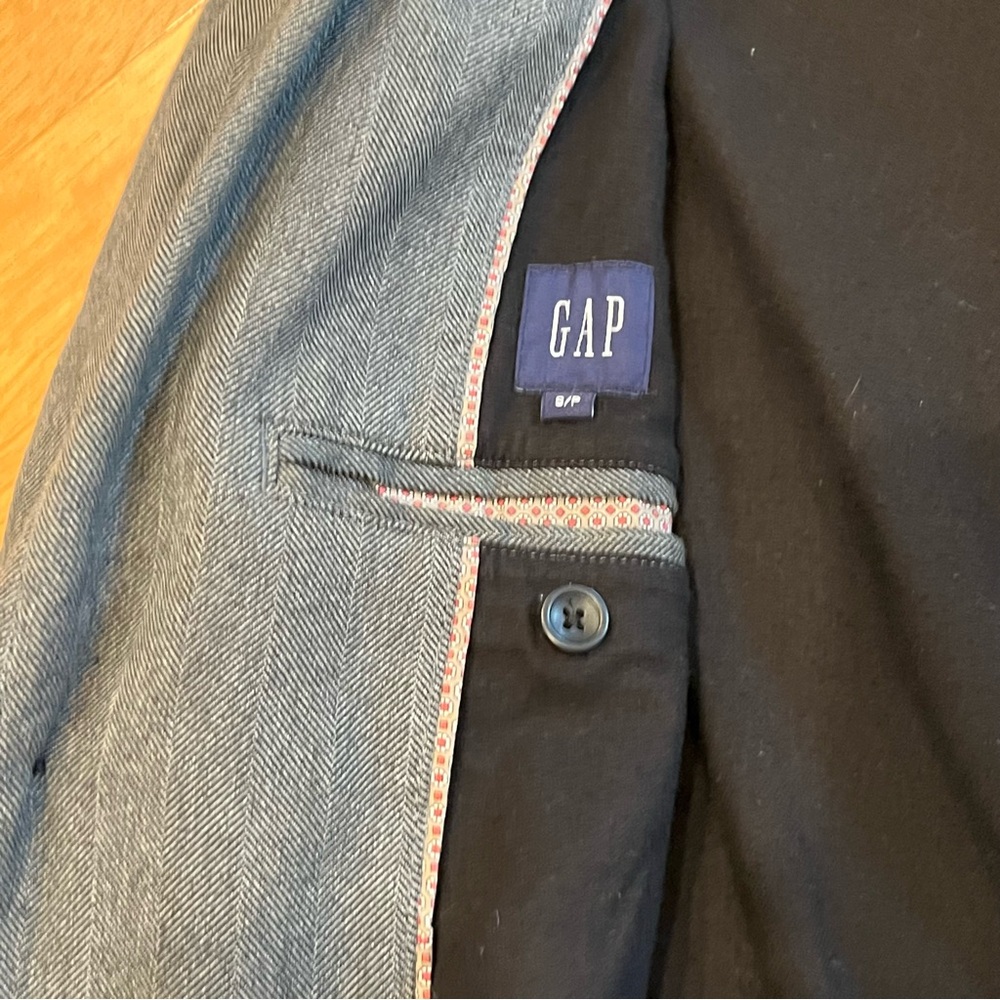 Gap 3 Button Herringbone Blazer Jacket - Small - image 3